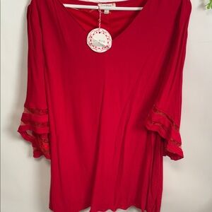 Umgee Women's Red V-Neck Blouse with Lace Sleeves